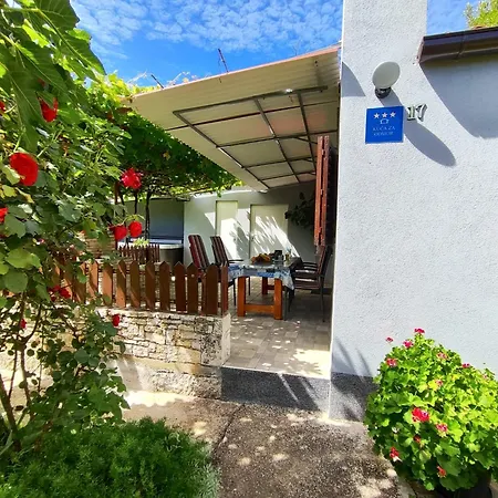 Casa de Férias House Pavao Pula